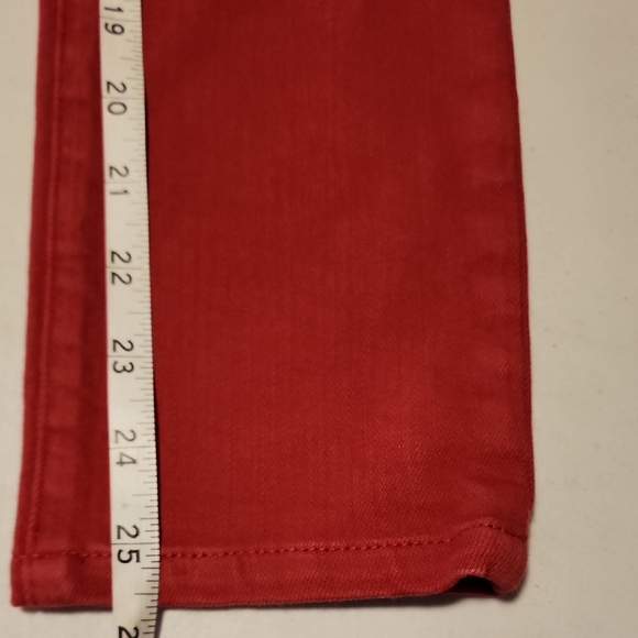 True Religion Vibrant Red Skinny Jeans/capri's - Picture 8 of 8